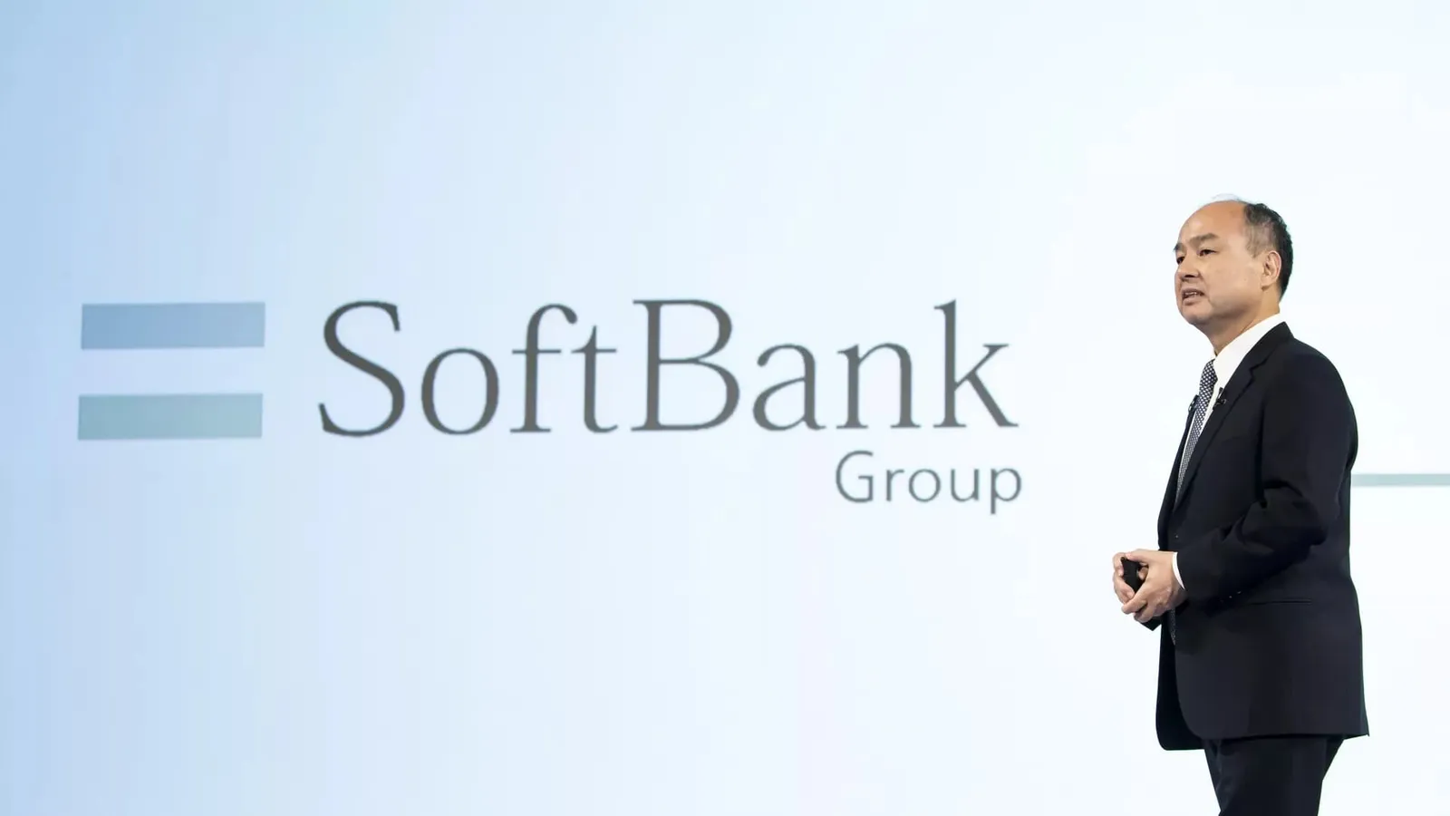 WeWork – softbank-min
