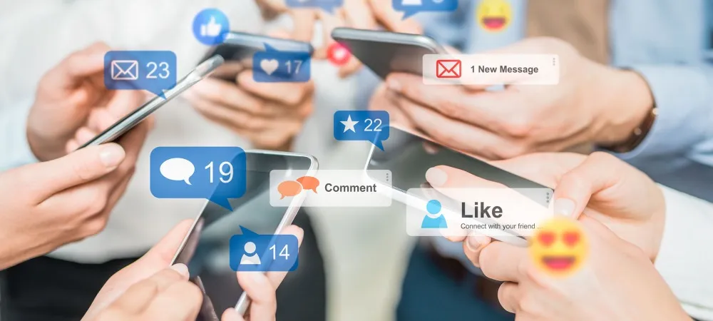social media rosną – mini www